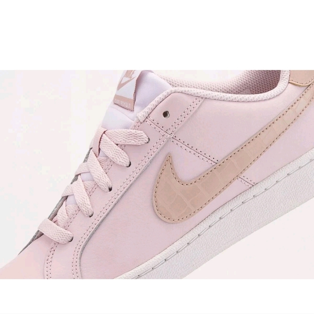 Women Nike Court Royale Casual Shoes Size 7.5 Barely Rose Pink White - Picture 5 of 5